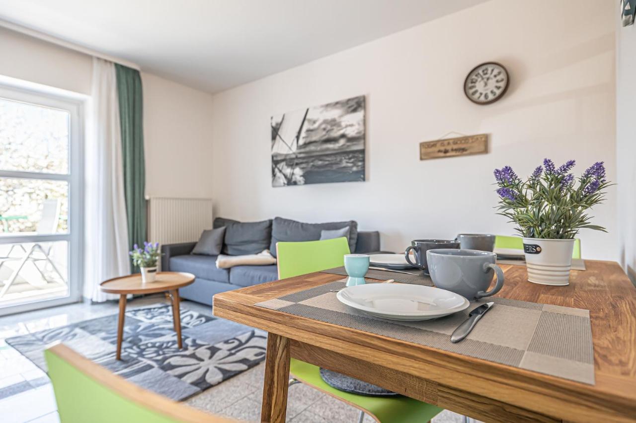 Meer Appartement Busum Exterior photo